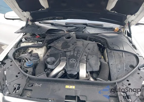 2015 Mercedes-Benz S 550 4Matic z USA, uszkodzony, nr VIN WDDUG8FB8FA156073